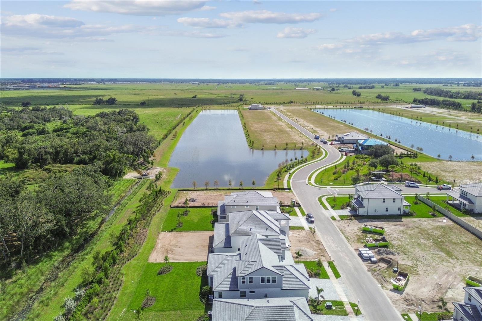 Listing photo id 3 for 7578 Seahawk Avenue