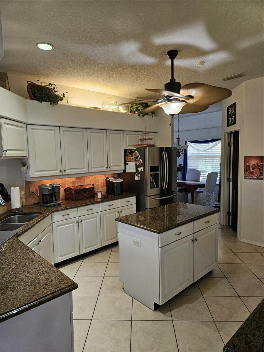 Image 12 of 15 For 5508 40th Avenue E