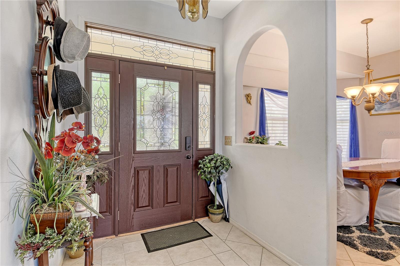 Image 19 of 75 For 5508 40th Avenue E