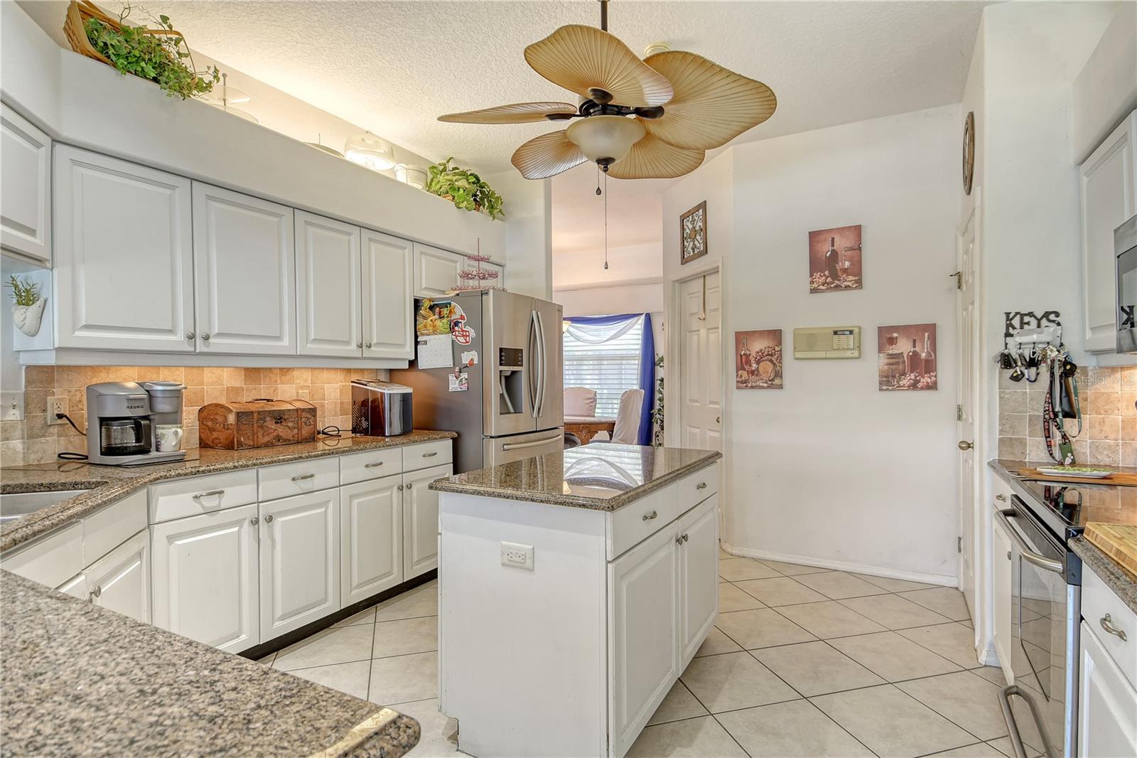 Image 31 of 75 For 5508 40th Avenue E