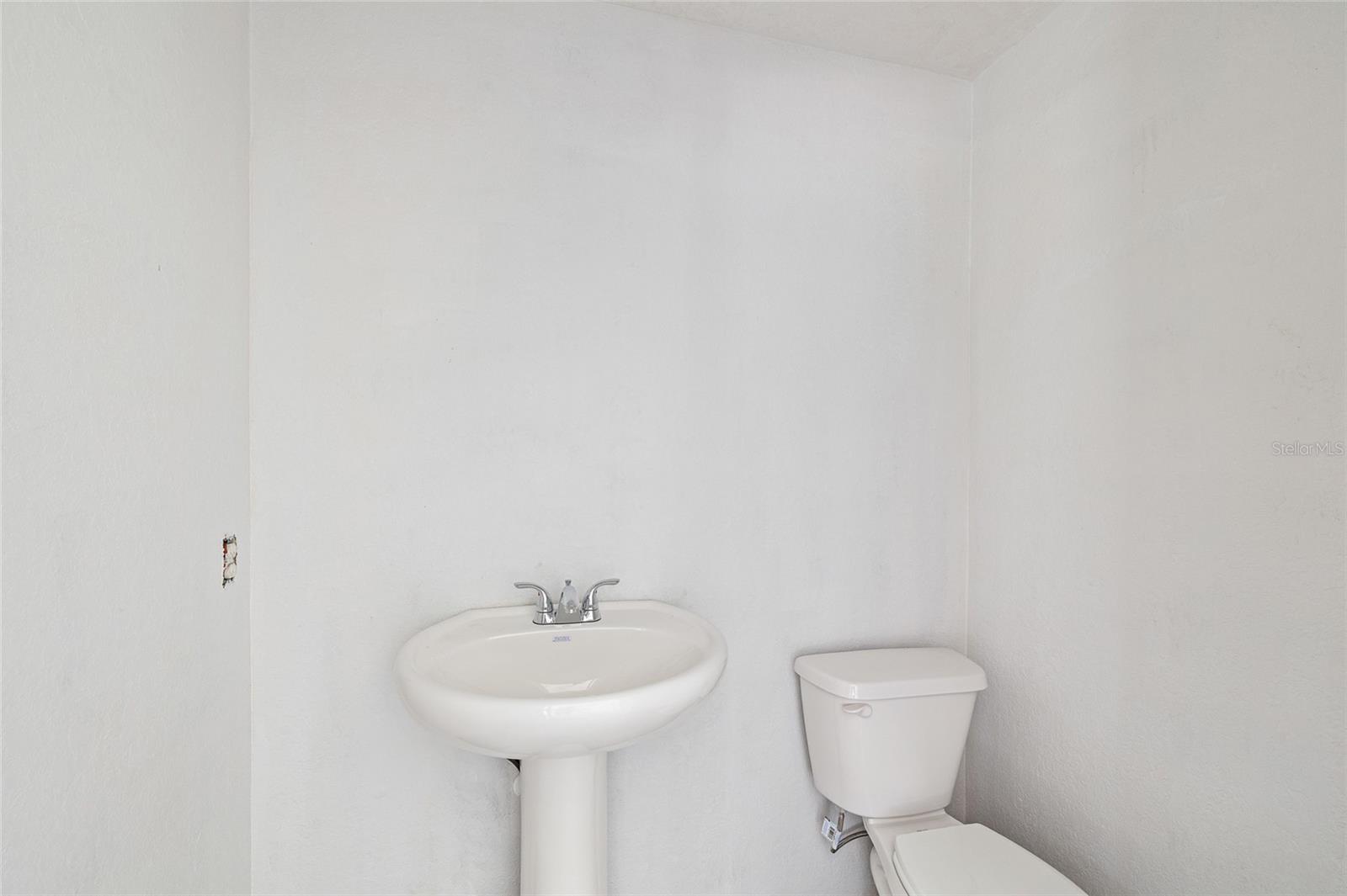 Image 37 of 46 For 2424 Ewell Road