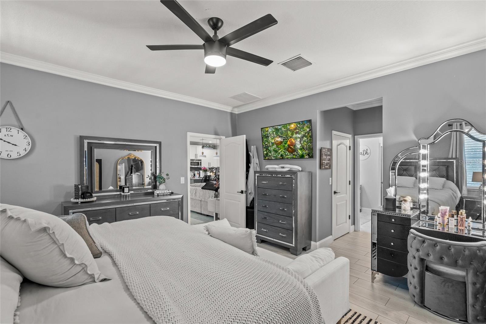 Image 16 of 43 For 5508 Pamplona Way