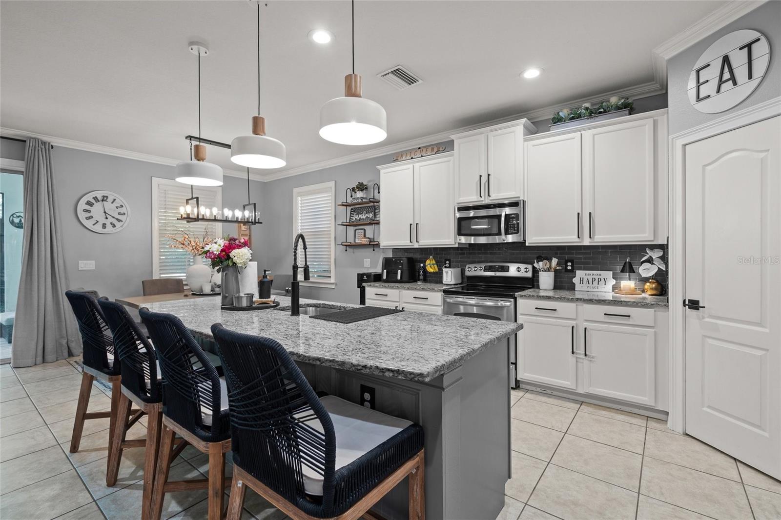 Image 4 of 43 For 5508 Pamplona Way