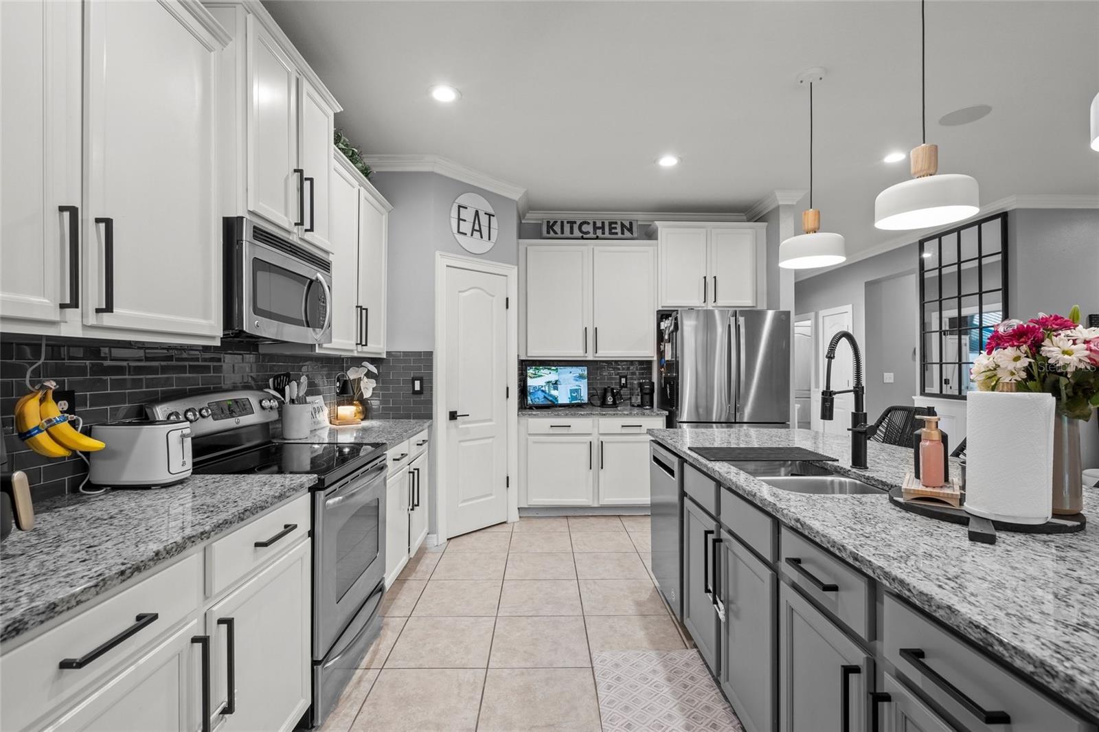 Image 6 of 43 For 5508 Pamplona Way
