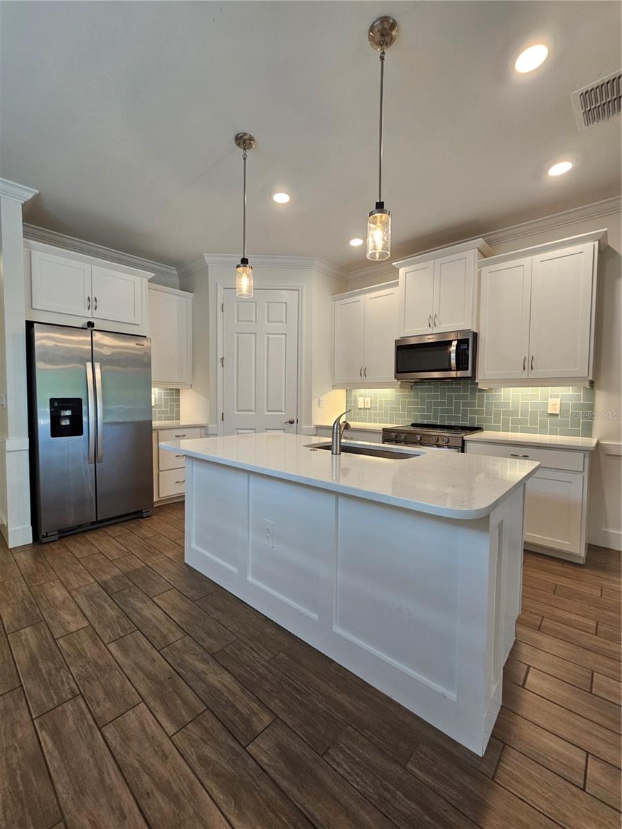 Image 3 of 30 For 125 Soliera Street