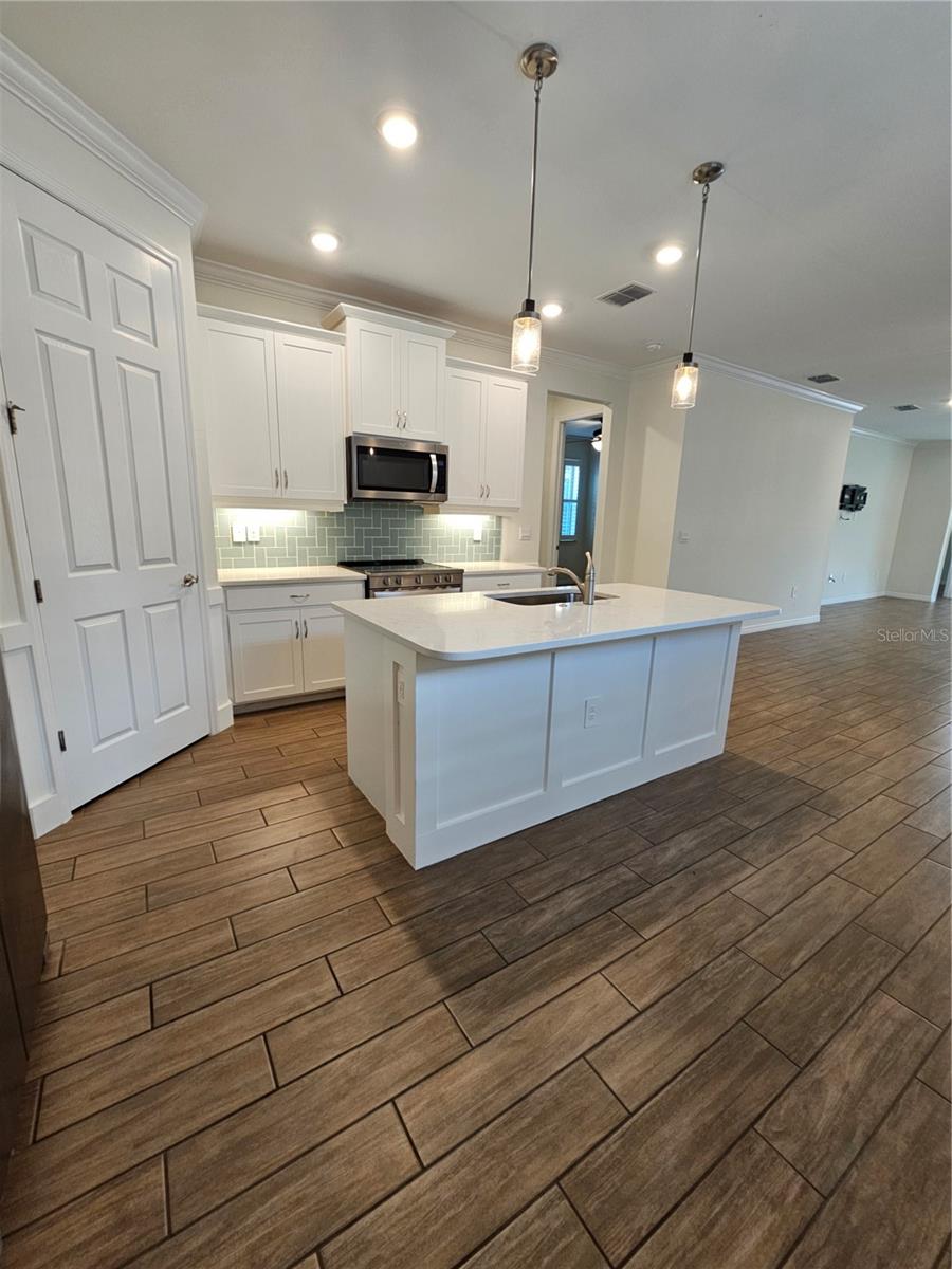 Image 4 of 30 For 125 Soliera Street
