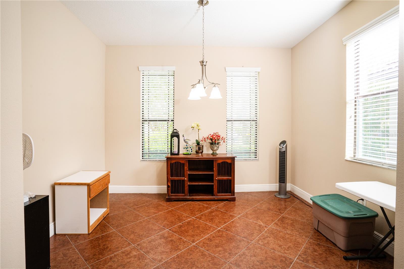 Image 10 of 25 For 1855 Altavista Circle