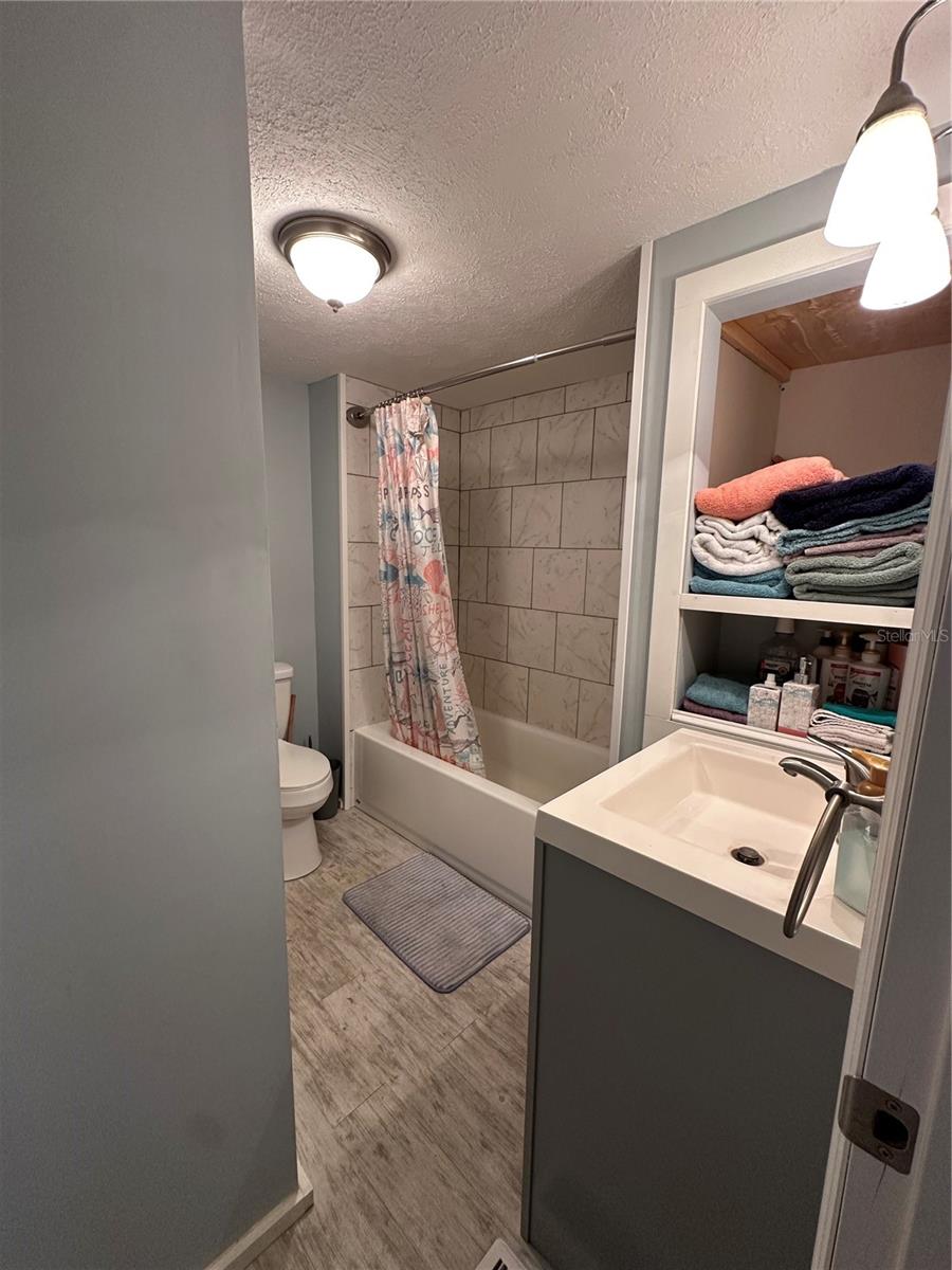 Image 20 of 38 For 55045 6th Street