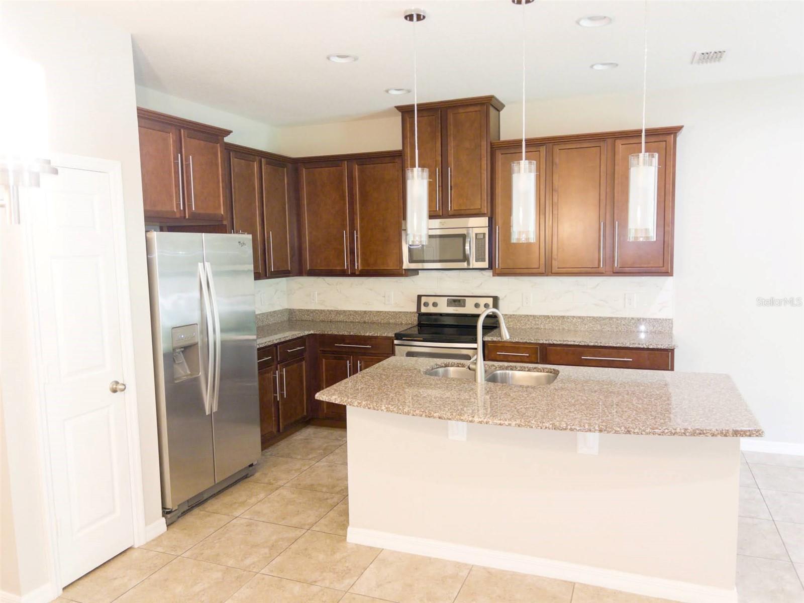 Image 3 of 18 For 173 Mitchell Creek Way