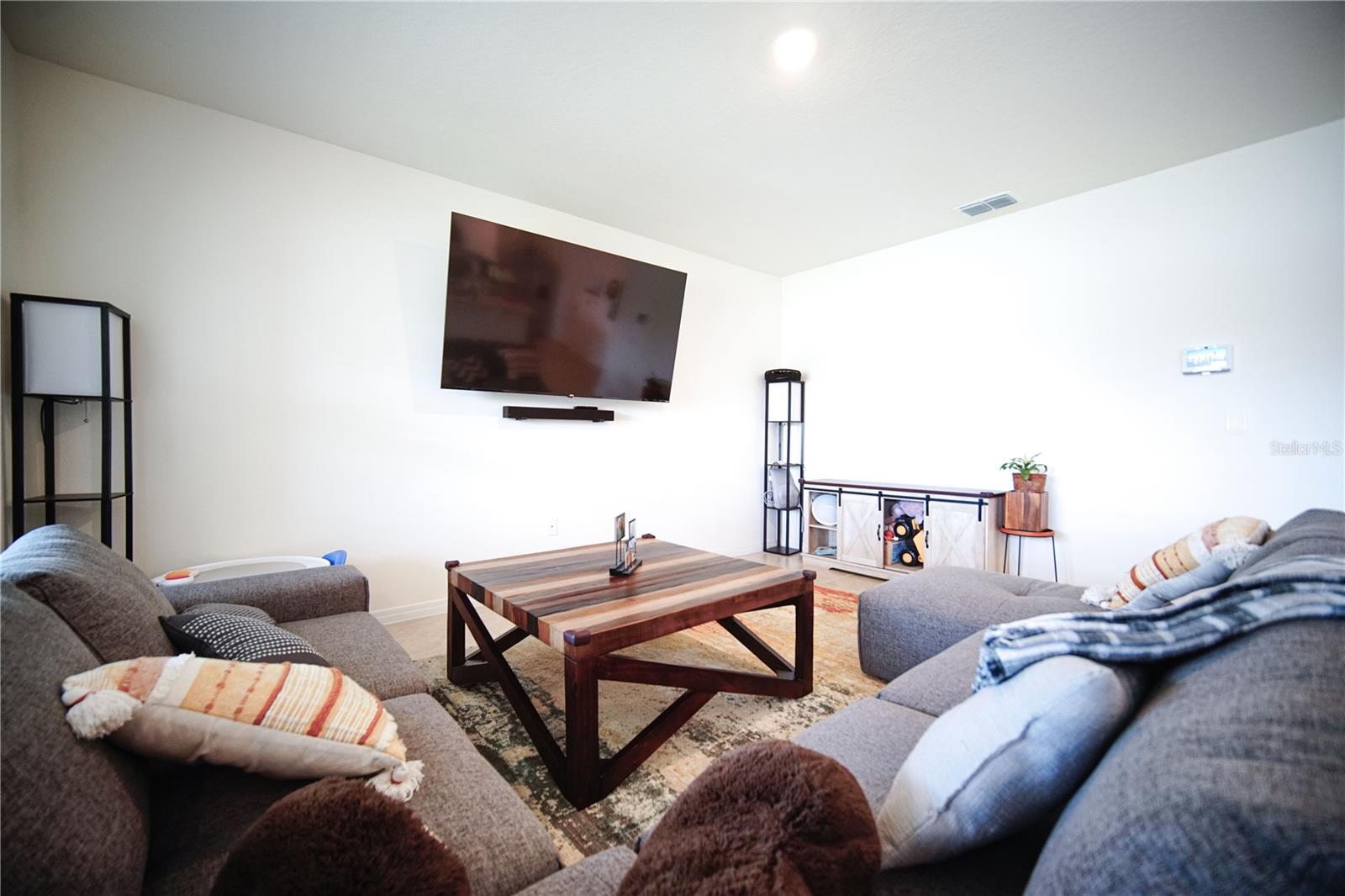 Image 9 of 20 For 3041 Tobago Drive