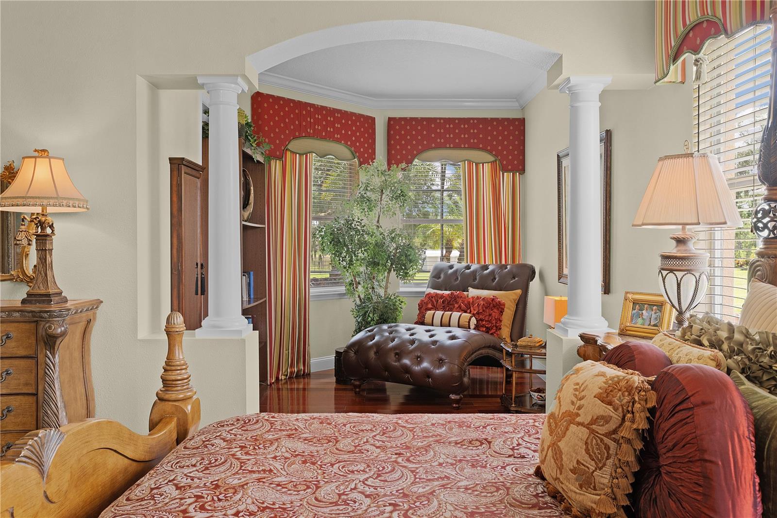 Image 18 of 55 For 11209 Arrowtree Blvd