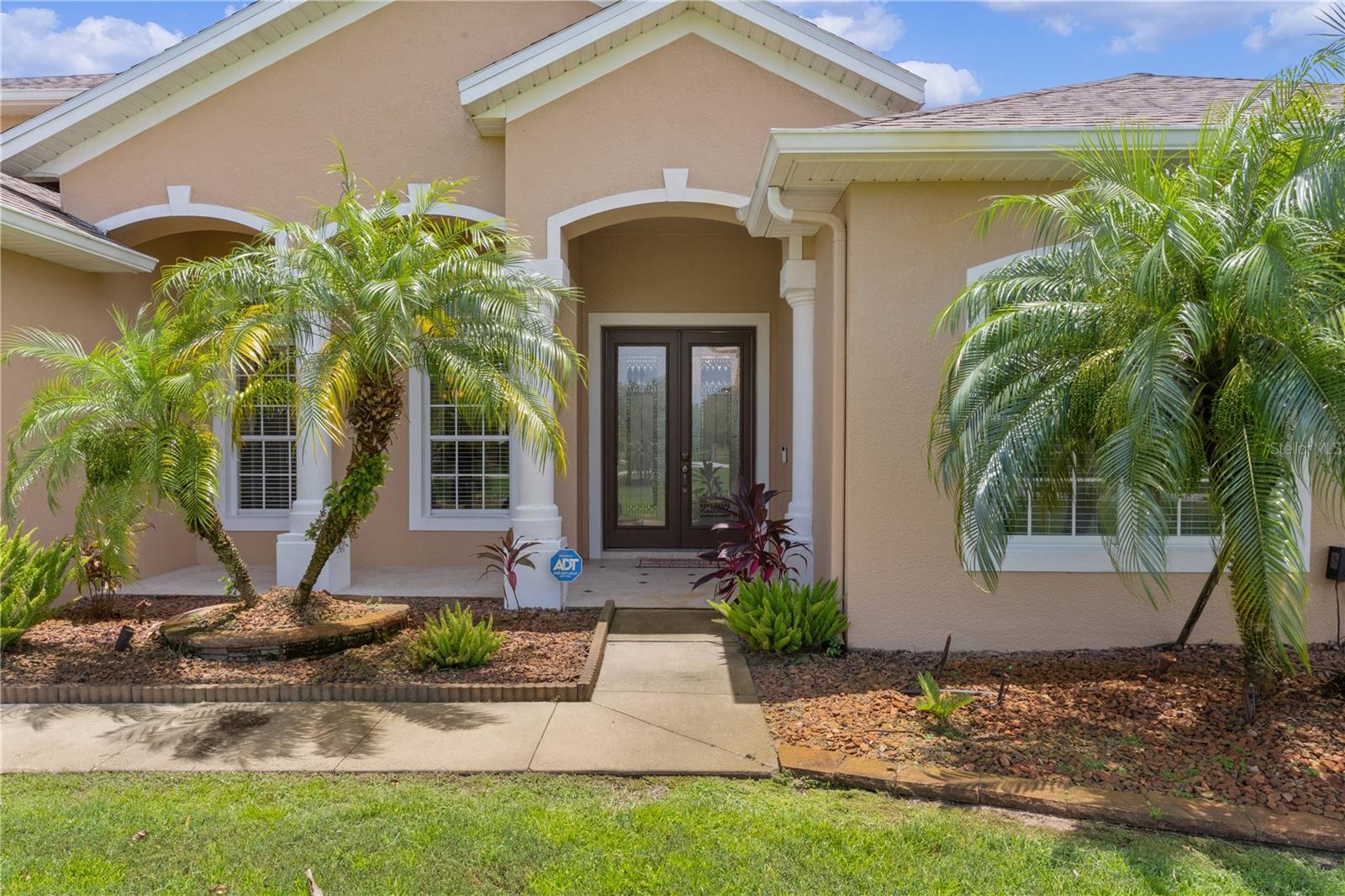 Image 2 of 55 For 11209 Arrowtree Blvd