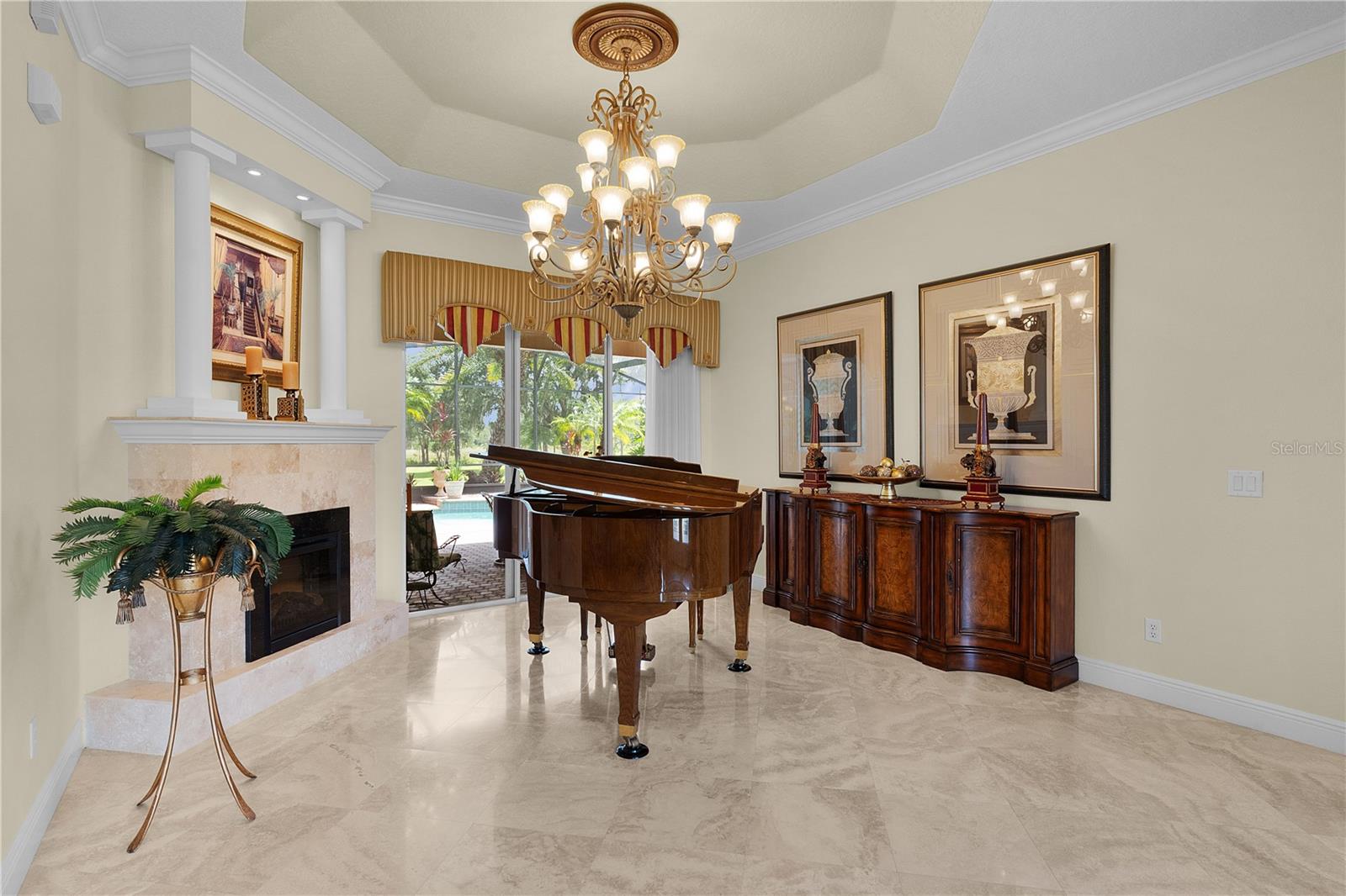 Image 9 of 55 For 11209 Arrowtree Blvd