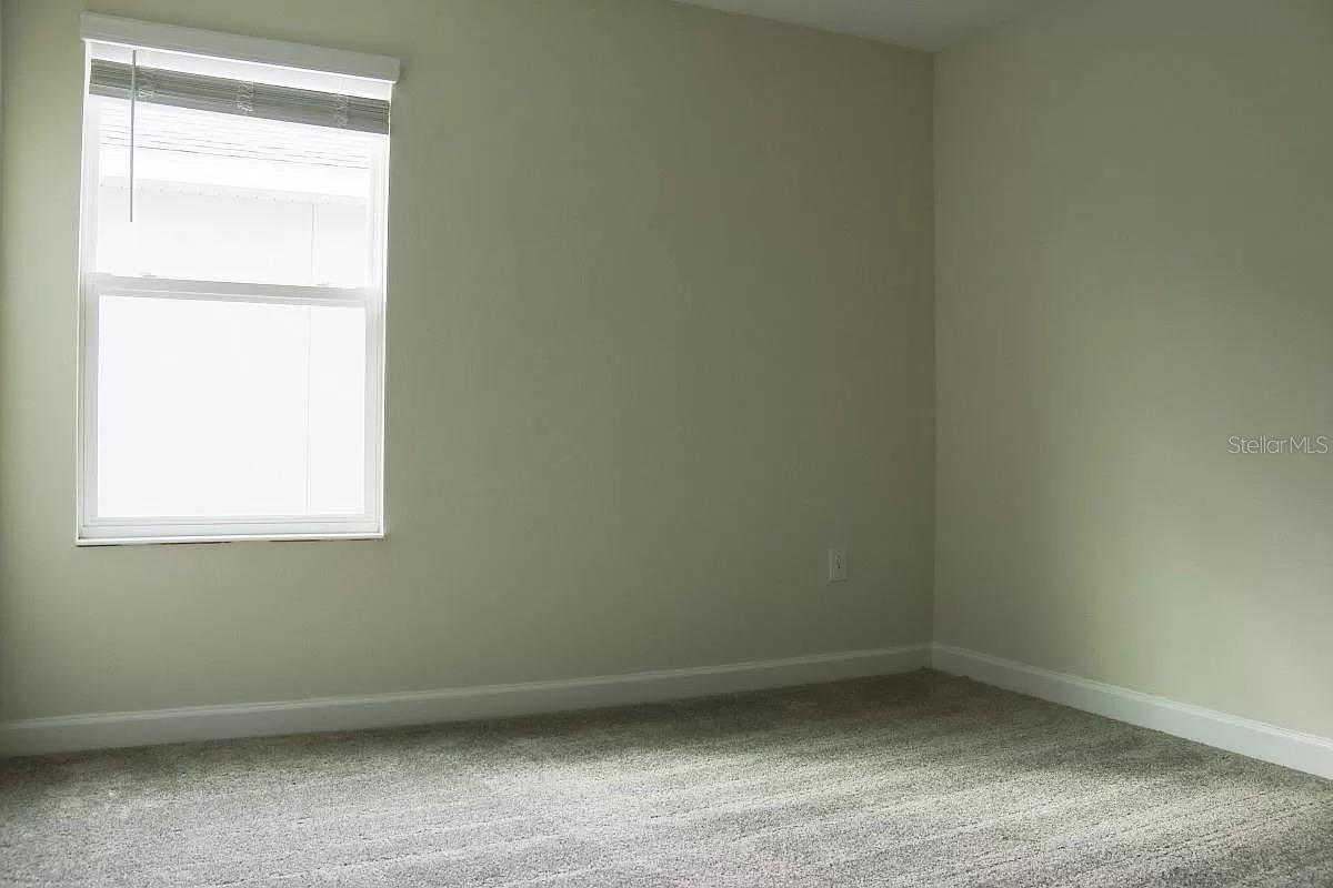 Image 13 of 19 For 11160 Longleaf Woods Drive