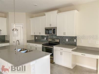 Image 8 of 19 For 11160 Longleaf Woods Drive
