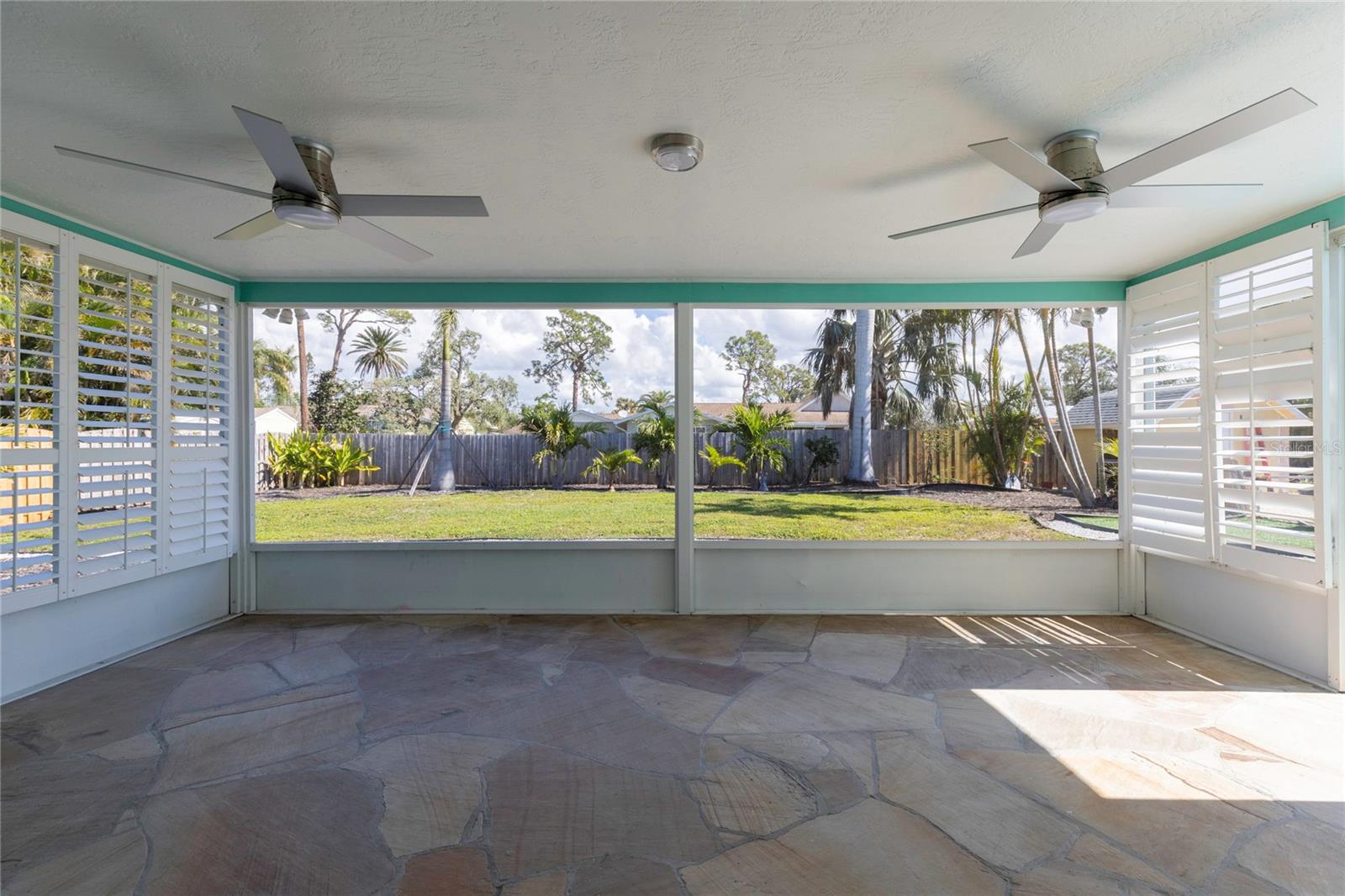 Image 10 of 40 For 5923 Briarwood Avenue
