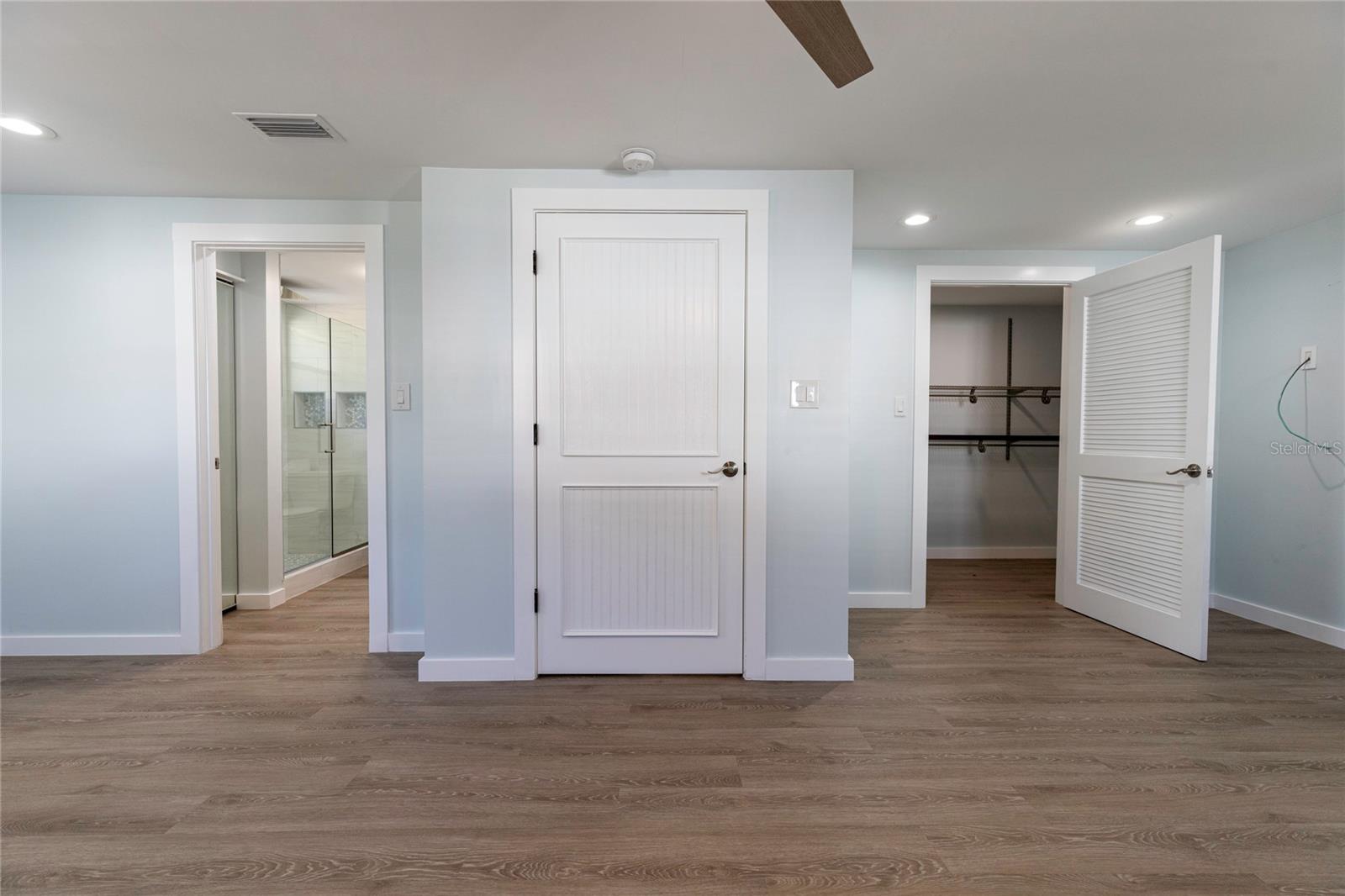 Image 14 of 40 For 5923 Briarwood Avenue