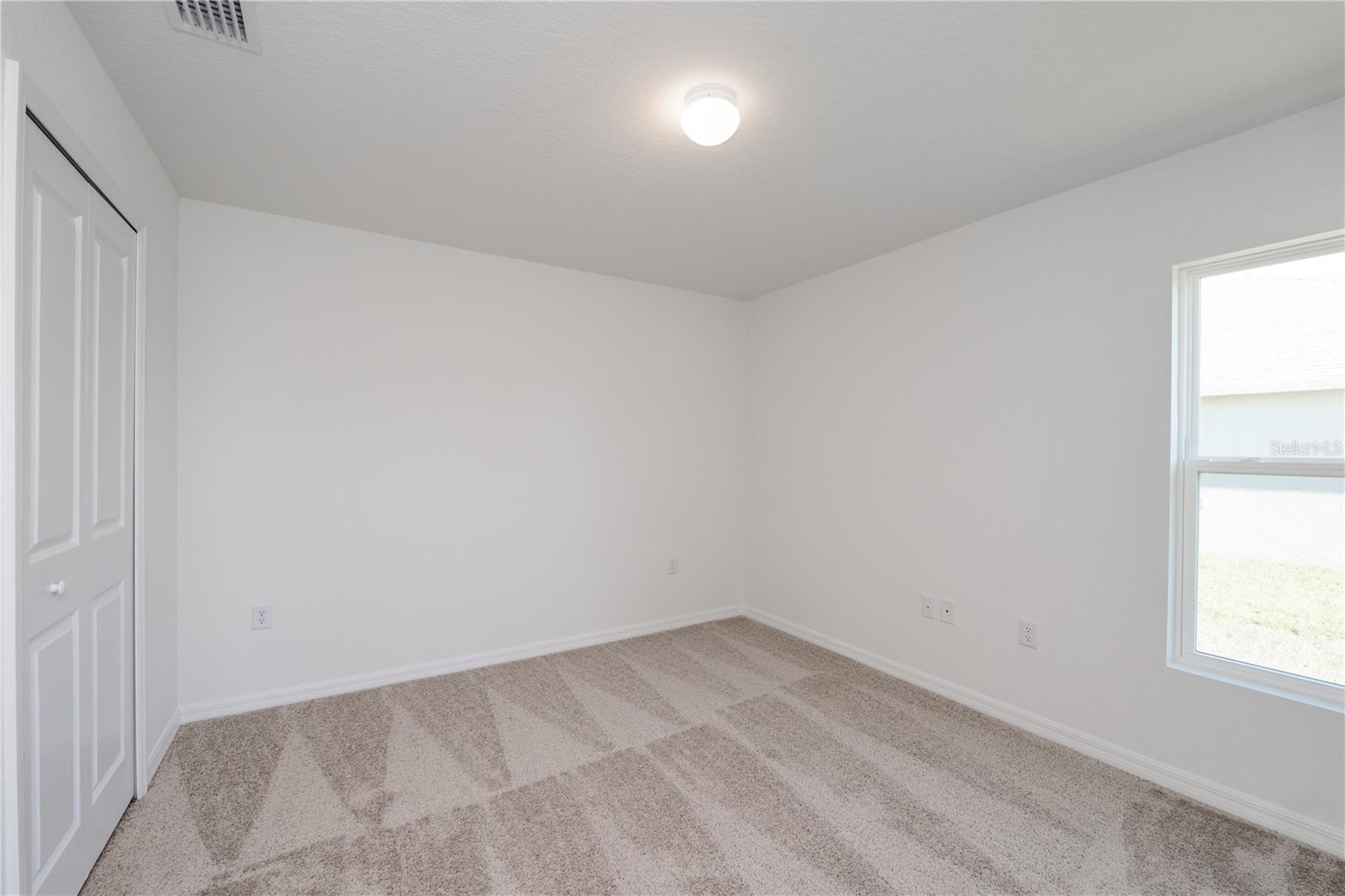 Image 26 of 29 For 446 Brady Street