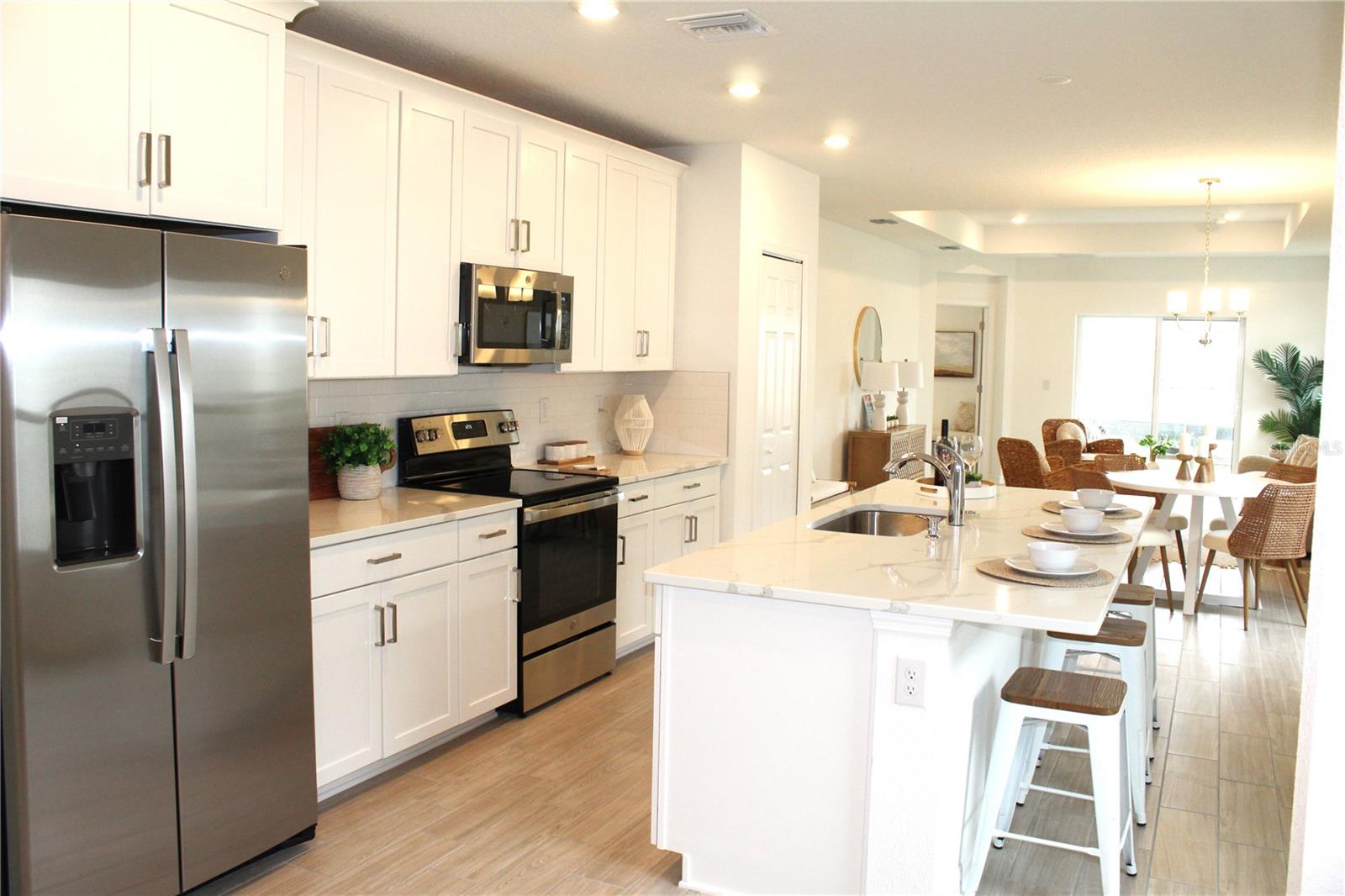 Image 5 of 14 For 2076 Sunset Preserve Way