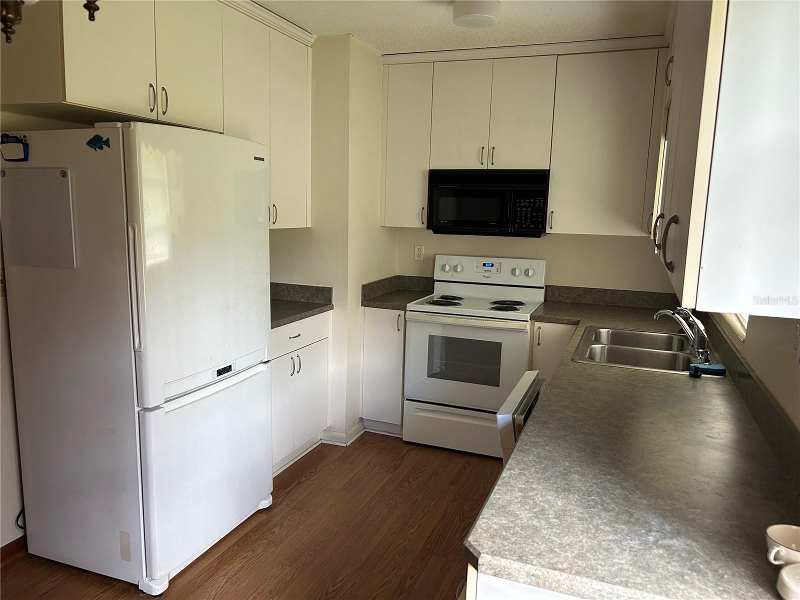 Image 6 of 12 For 24121 Armadillo Road