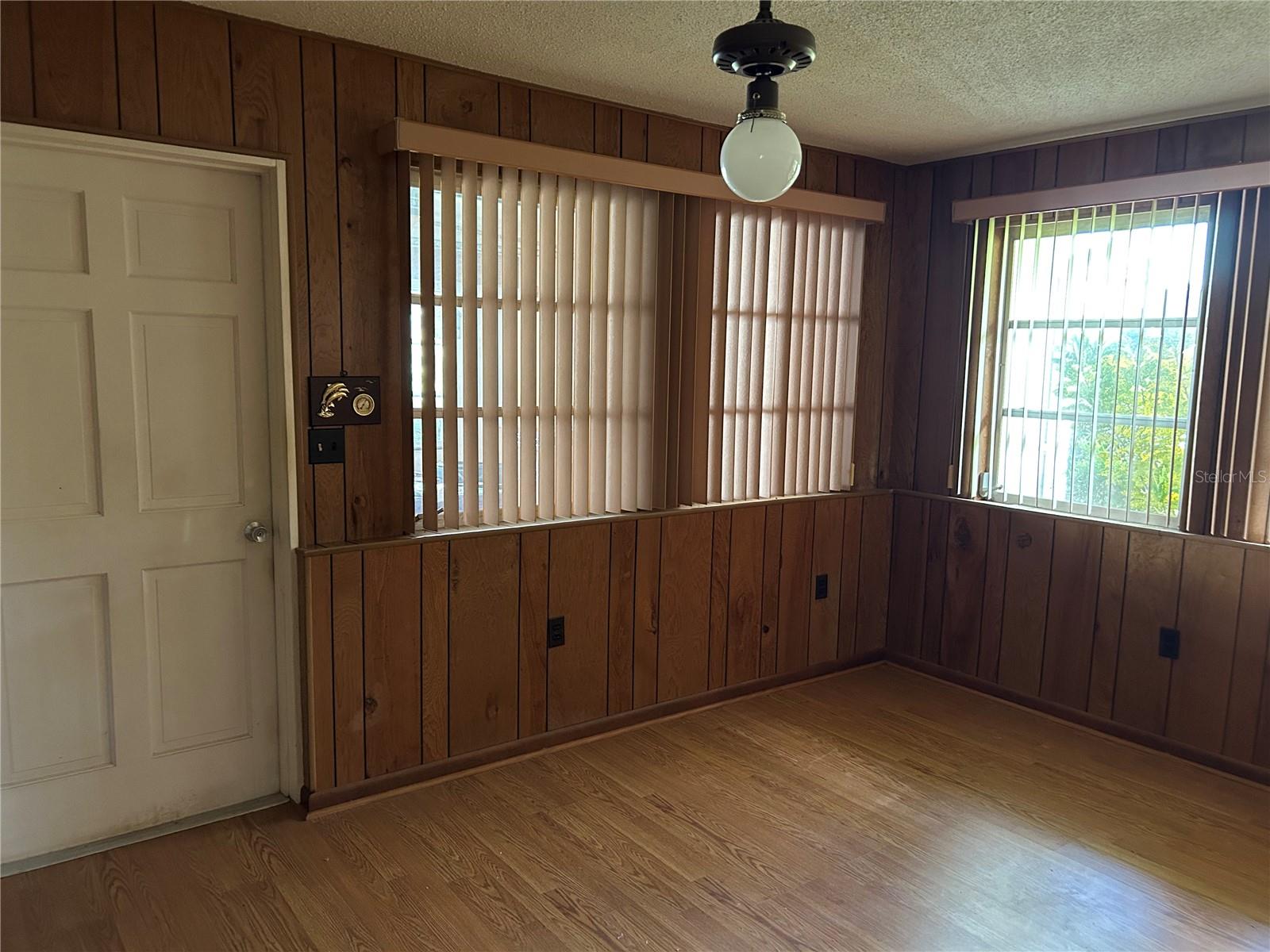 Image 8 of 12 For 24121 Armadillo Road