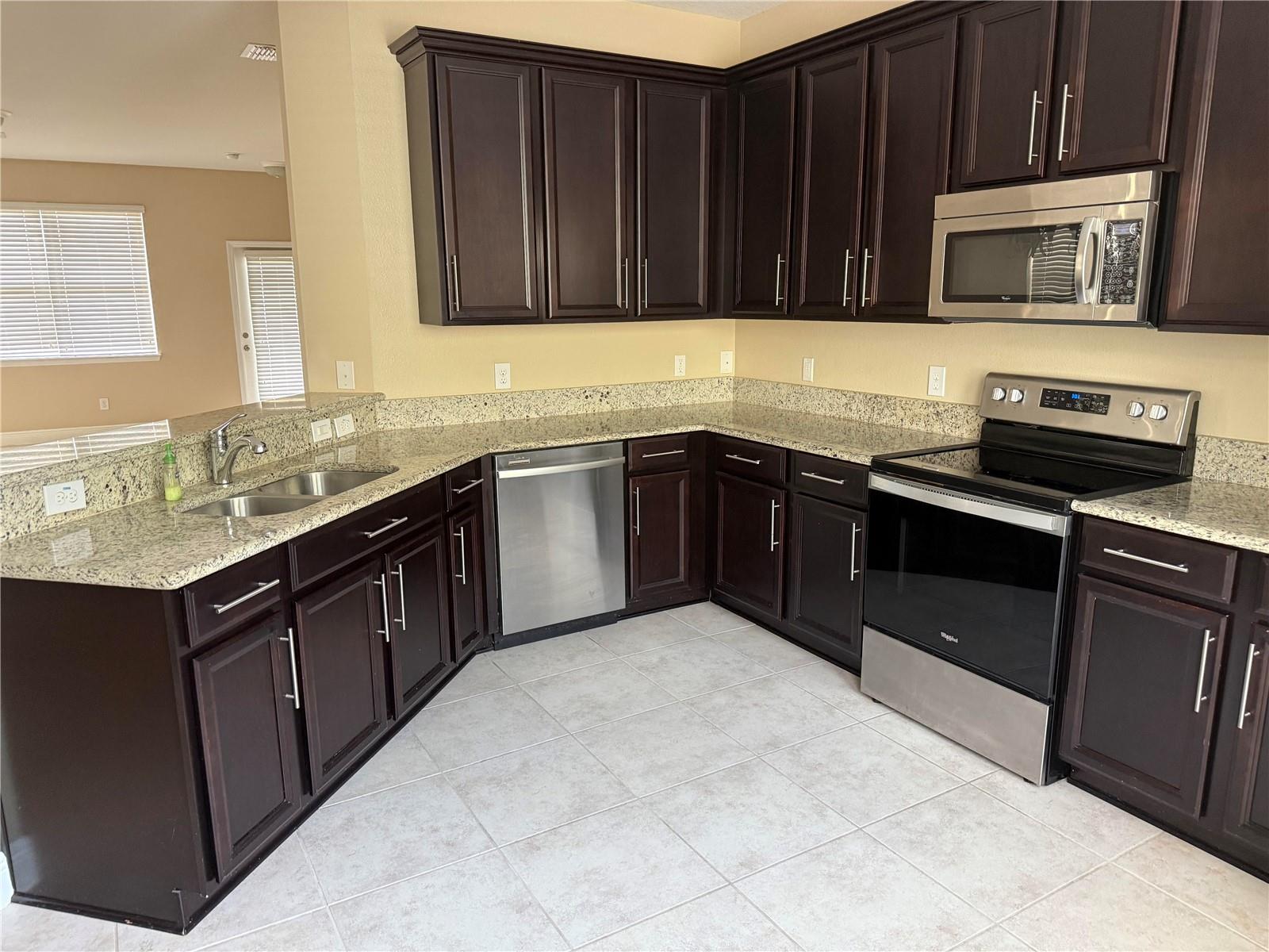Image 3 of 24 For 7719 Maslin Street