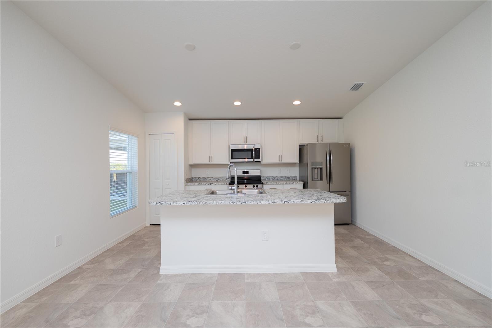 Image 6 of 20 For 245 Harper Estates Circle