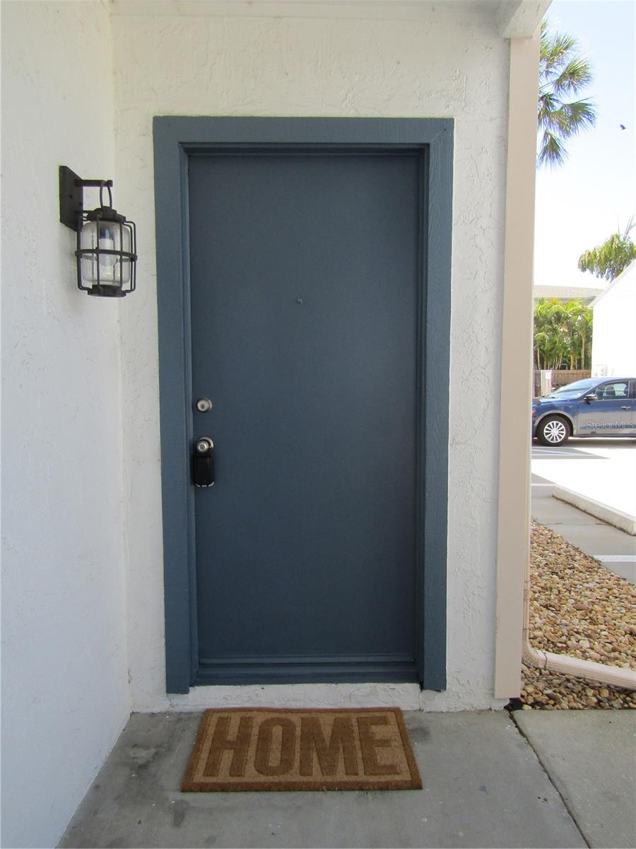 Image 2 of 19 For 3102 Horatio Street 12