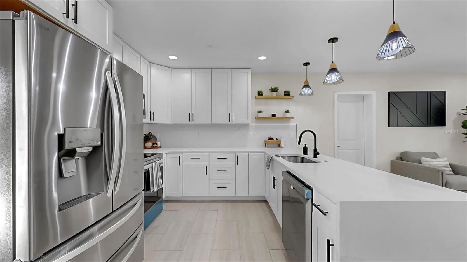 Image 10 of 24 For 636 41st Avenue Ne