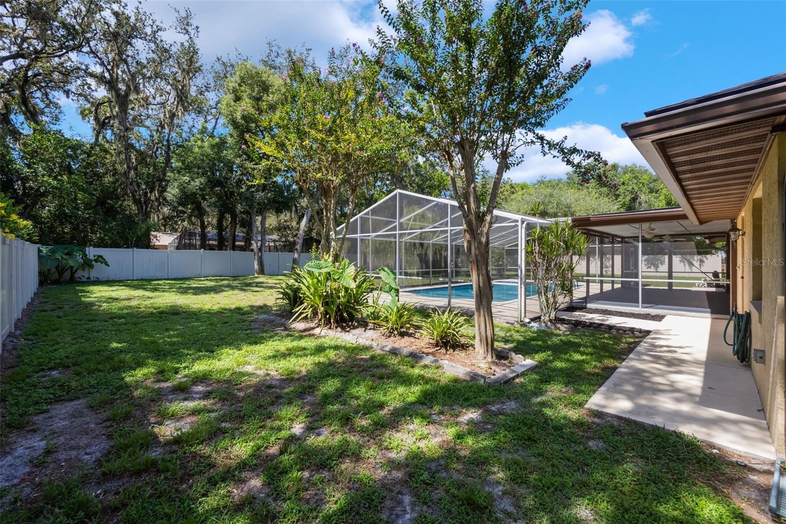 Image 36 of 56 For 1207 Winter Springs Boulevard