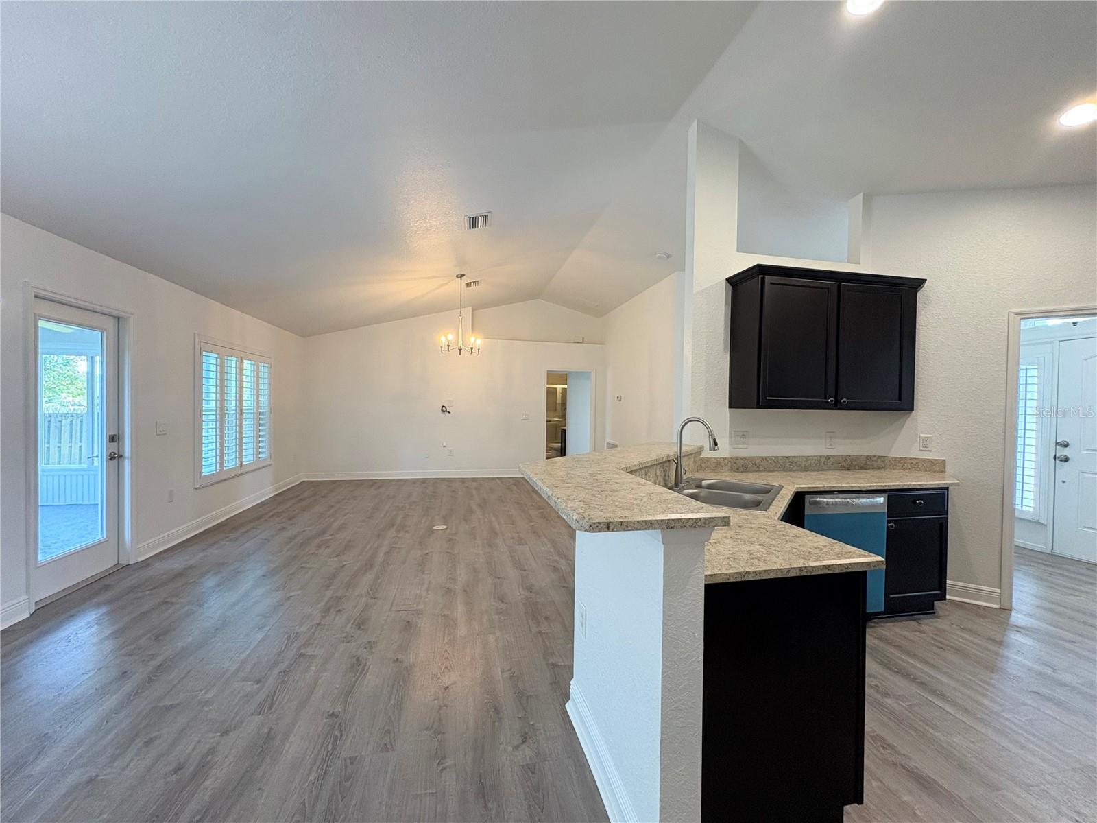 Image 8 of 25 For 1075 65th Circle
