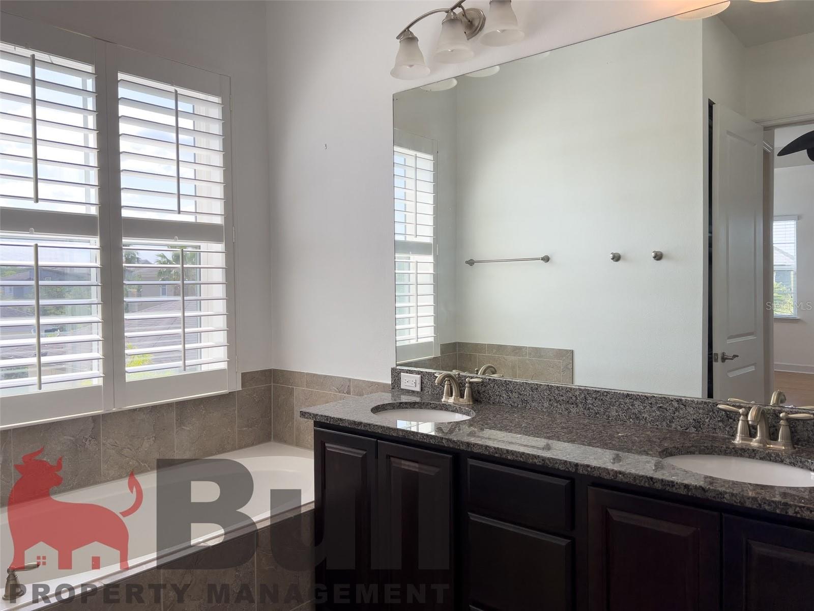 Image 20 of 49 For 14014 Dunant Lane