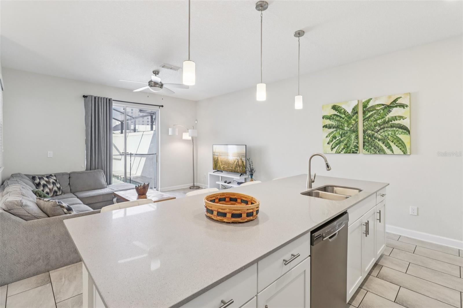 Image 41 of 67 For 4961 Windermere Avenue