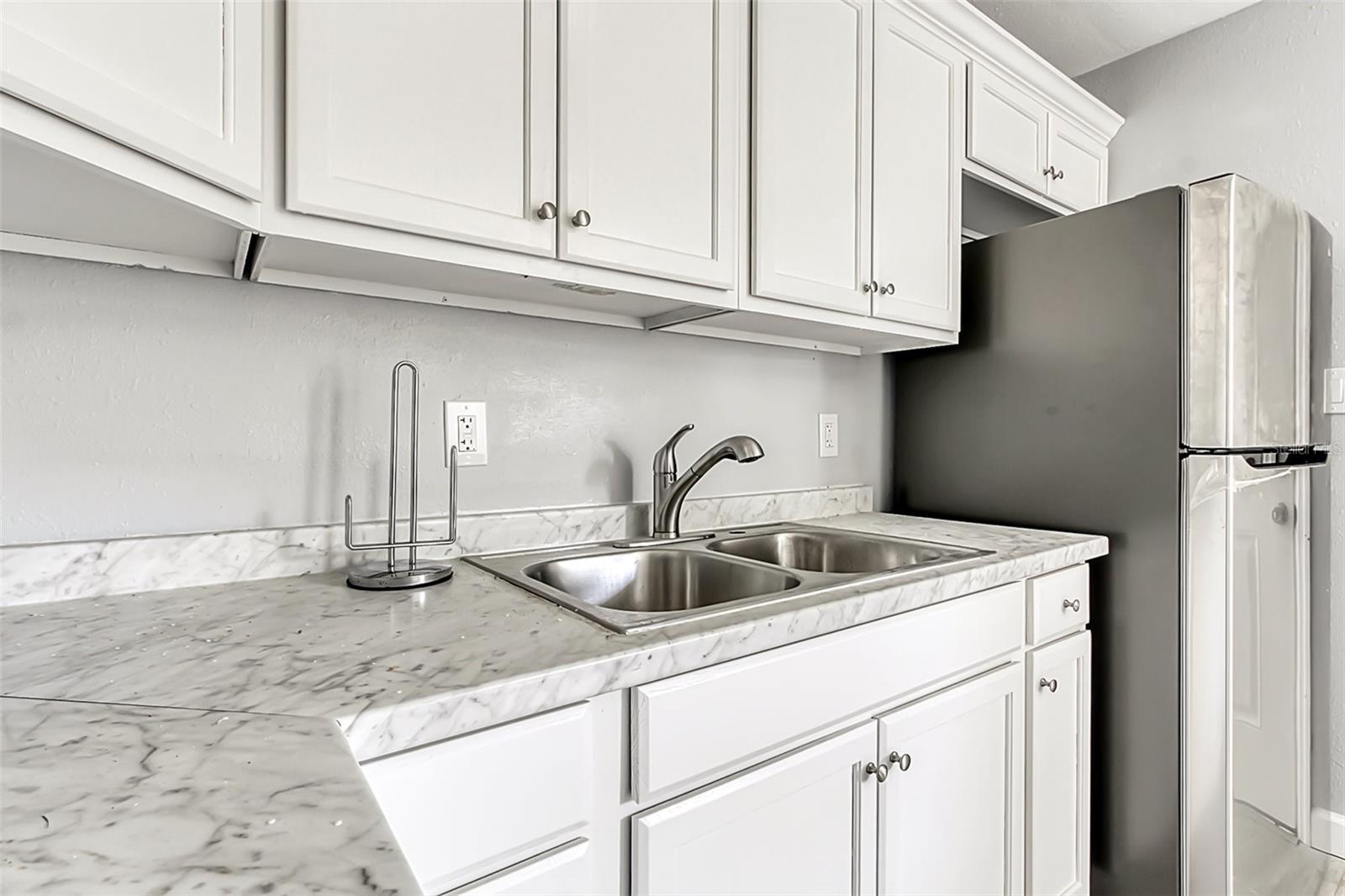 Image 4 of 15 For 801 4th Street