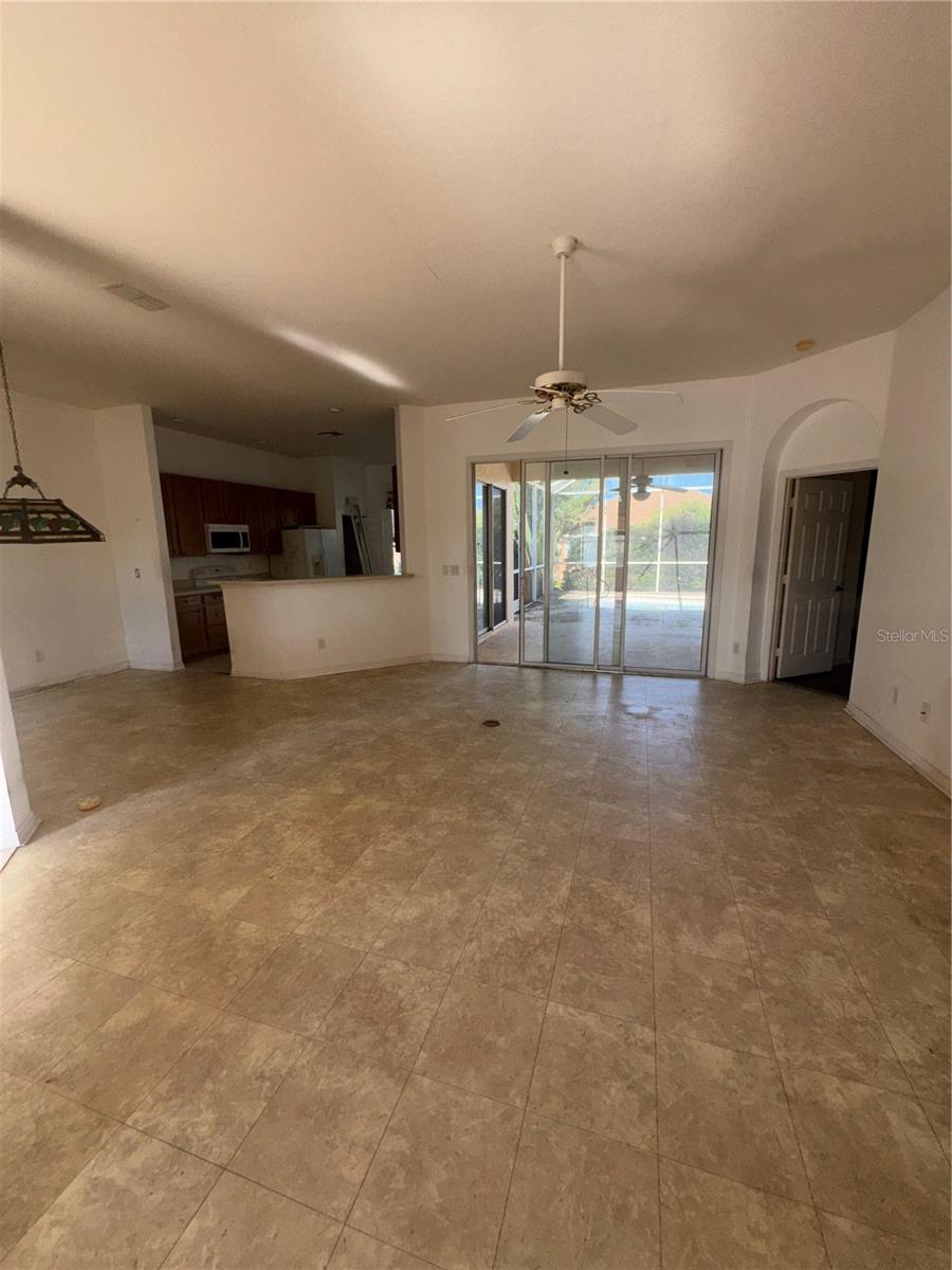 Image 3 of 12 For 17680 121st Court