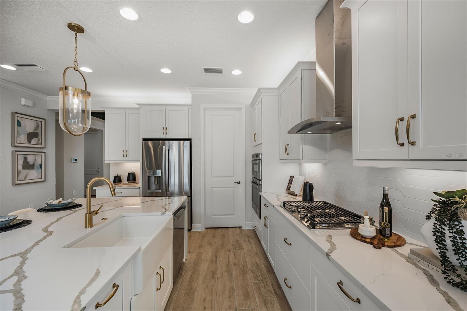 Image 7 of 20 For 204 Vistera Boulevard