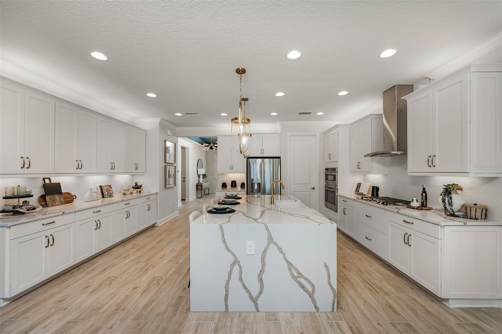 Image 8 of 20 For 204 Vistera Boulevard