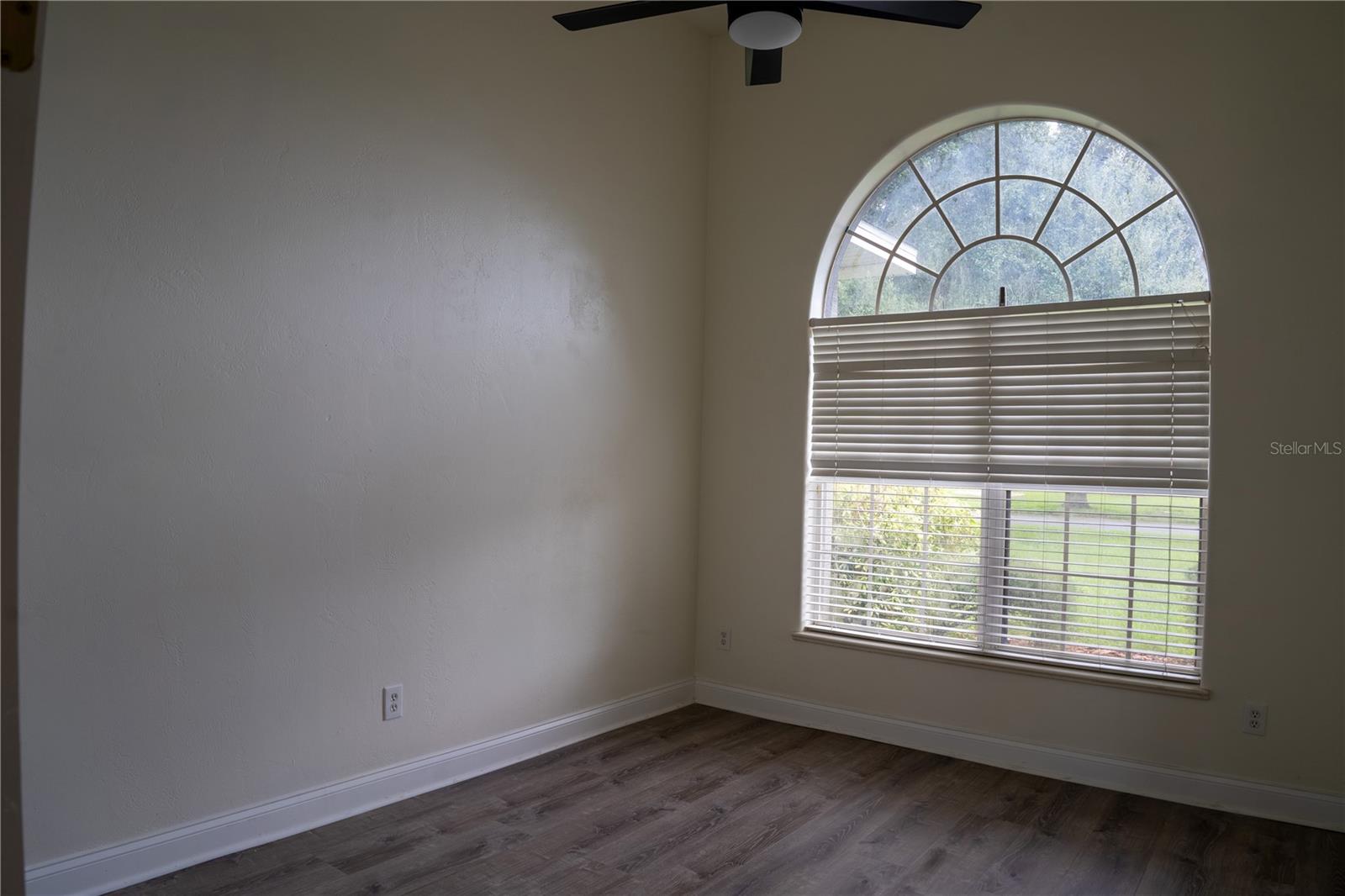 Image 9 of 21 For 6063 Sabal Hammock Circle