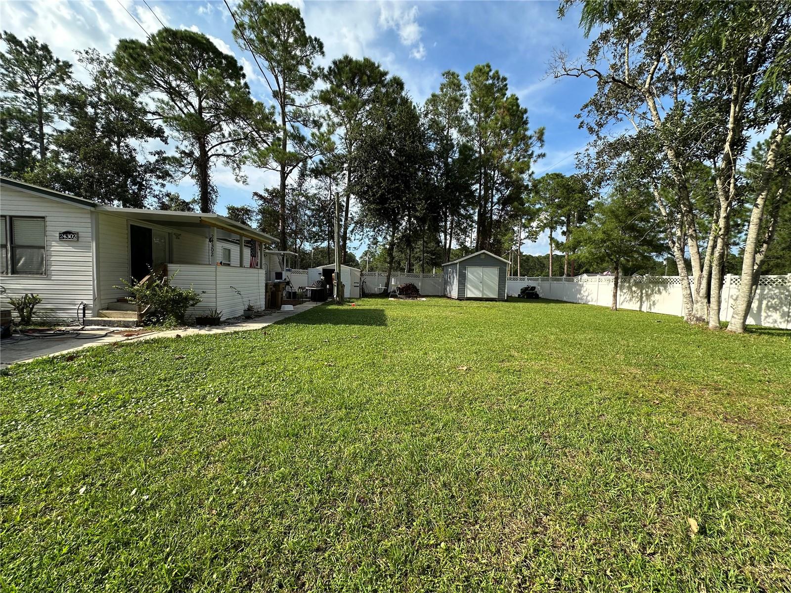 Image 11 of 15 For 24302 Maxwell Street