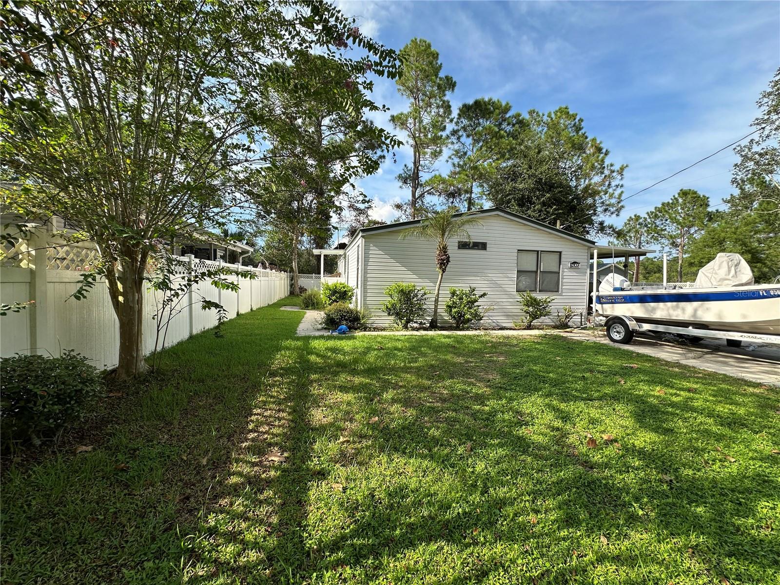 Image 12 of 15 For 24302 Maxwell Street