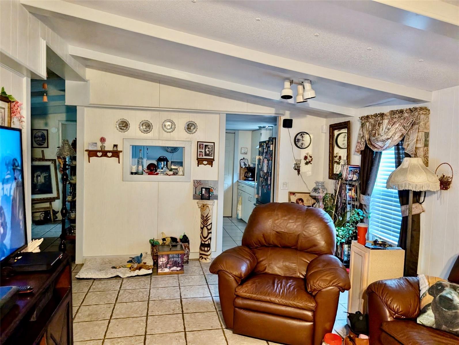 Image 3 of 15 For 24302 Maxwell Street