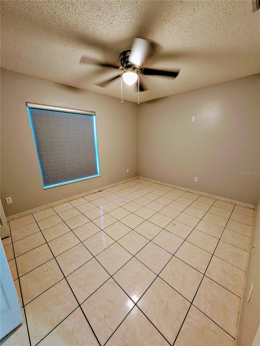 Image 7 of 14 For 12137 Romero Street