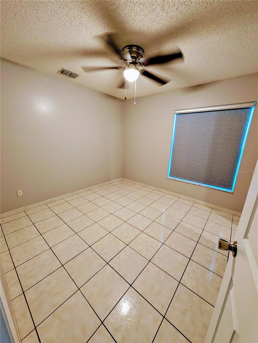 Image 8 of 14 For 12137 Romero Street