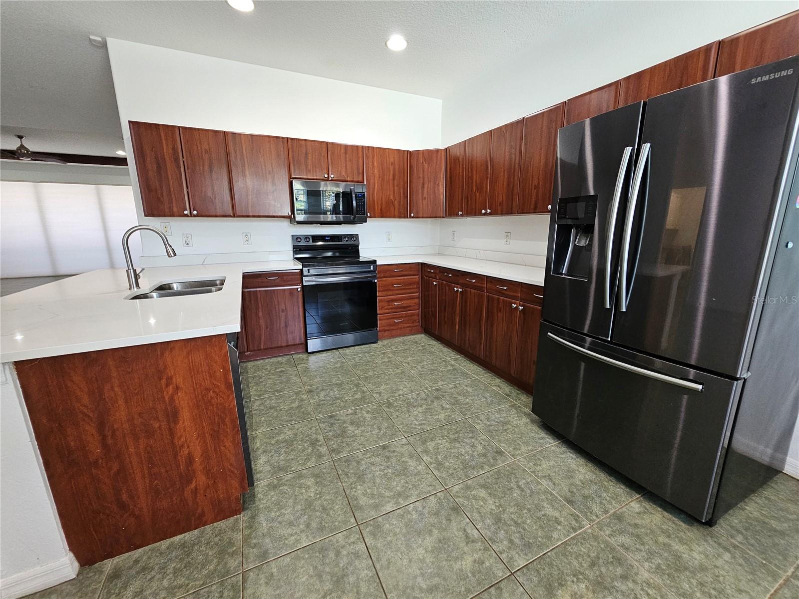 Image 2 of 21 For 5220 Echo Lane