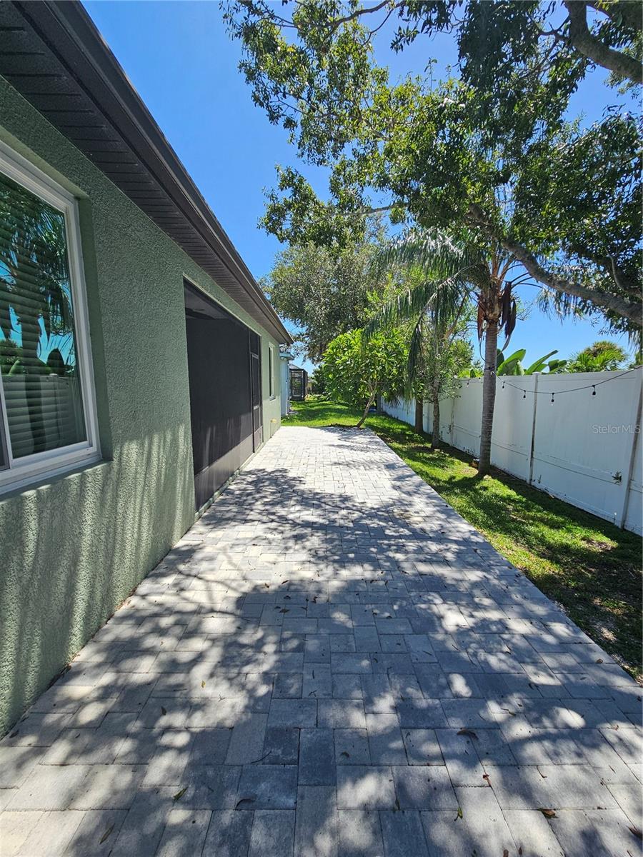 Image 7 of 21 For 5220 Echo Lane