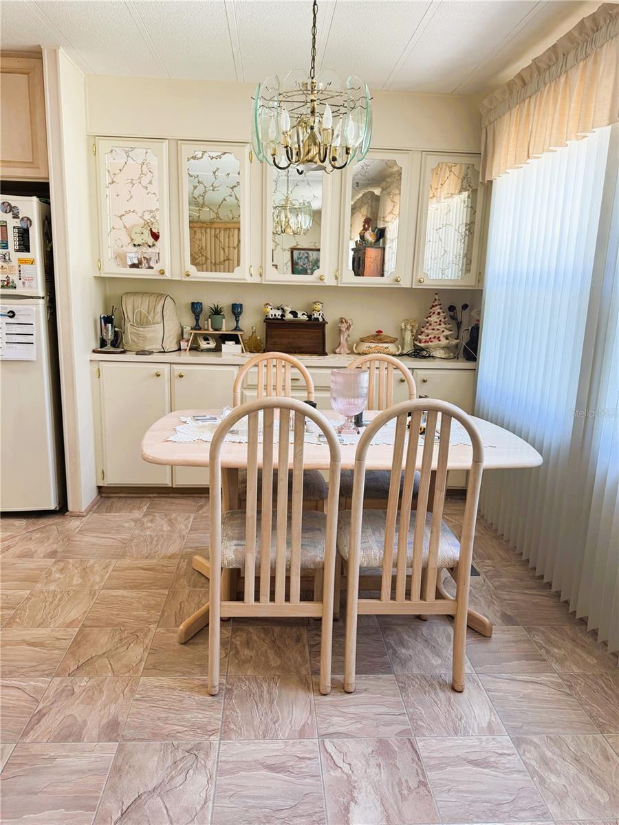 Image 7 of 30 For 141 Azalea Trail