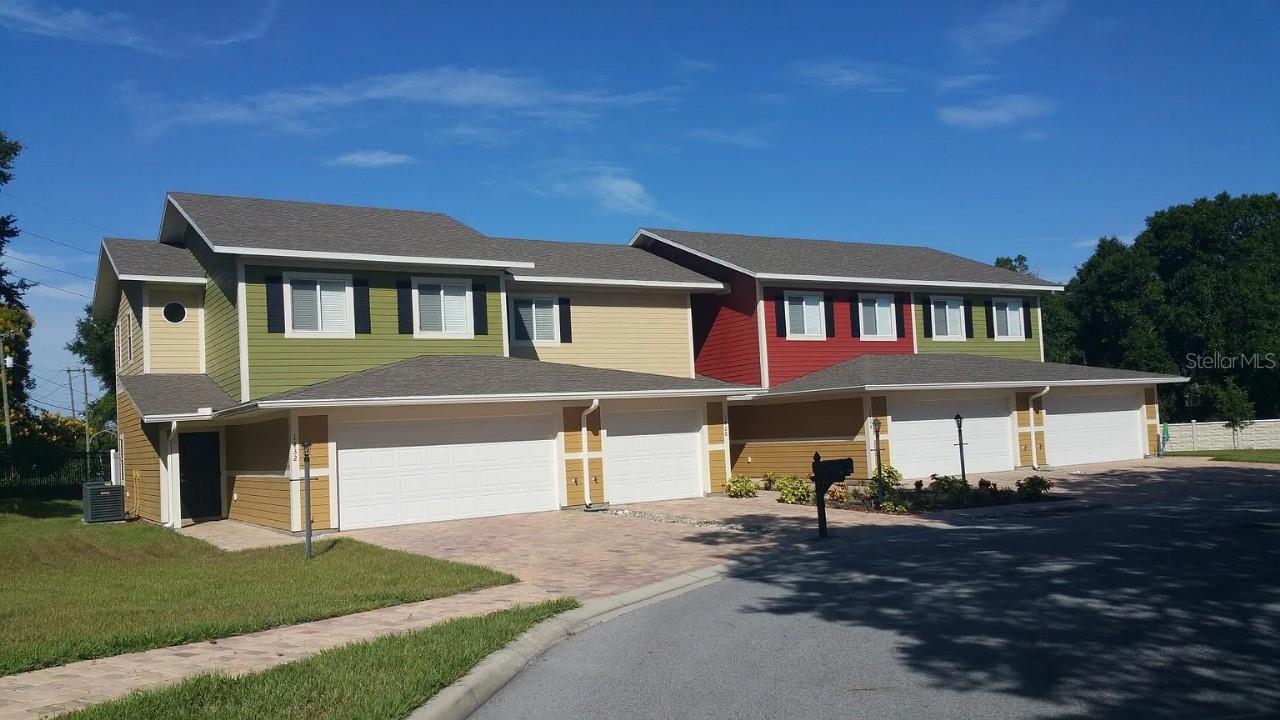 Image 4 of 15 For 1125 Evergreen Court