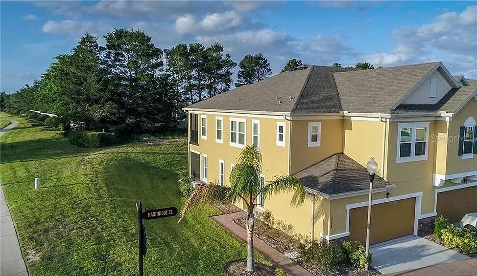 Details for 17237 Martinique Court, CLERMONT, FL 34711