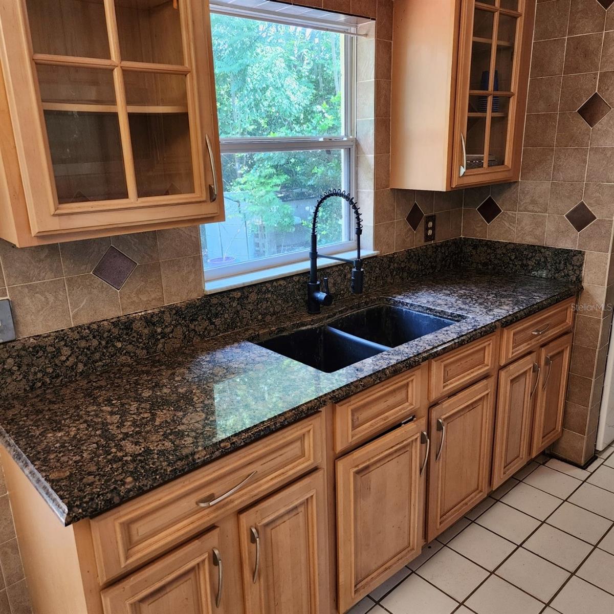 Image 4 of 20 For 720 Baywood Circle