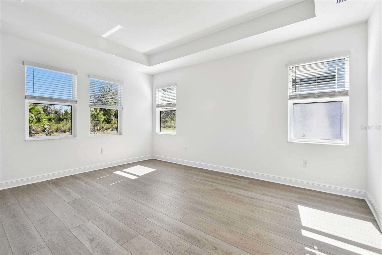 Image 24 of 28 For 7574 Seahawk Avenue